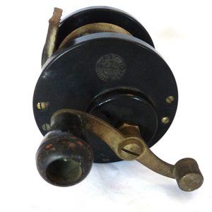 Old Salt Surf Reel vintage fishing No 15 250 yds. salt water
